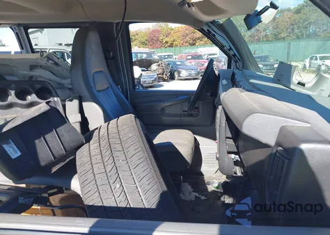 2012 Chevrolet Express G2500 Ls из США, поврежденный, VIN 1GAWGPFG8C1172416